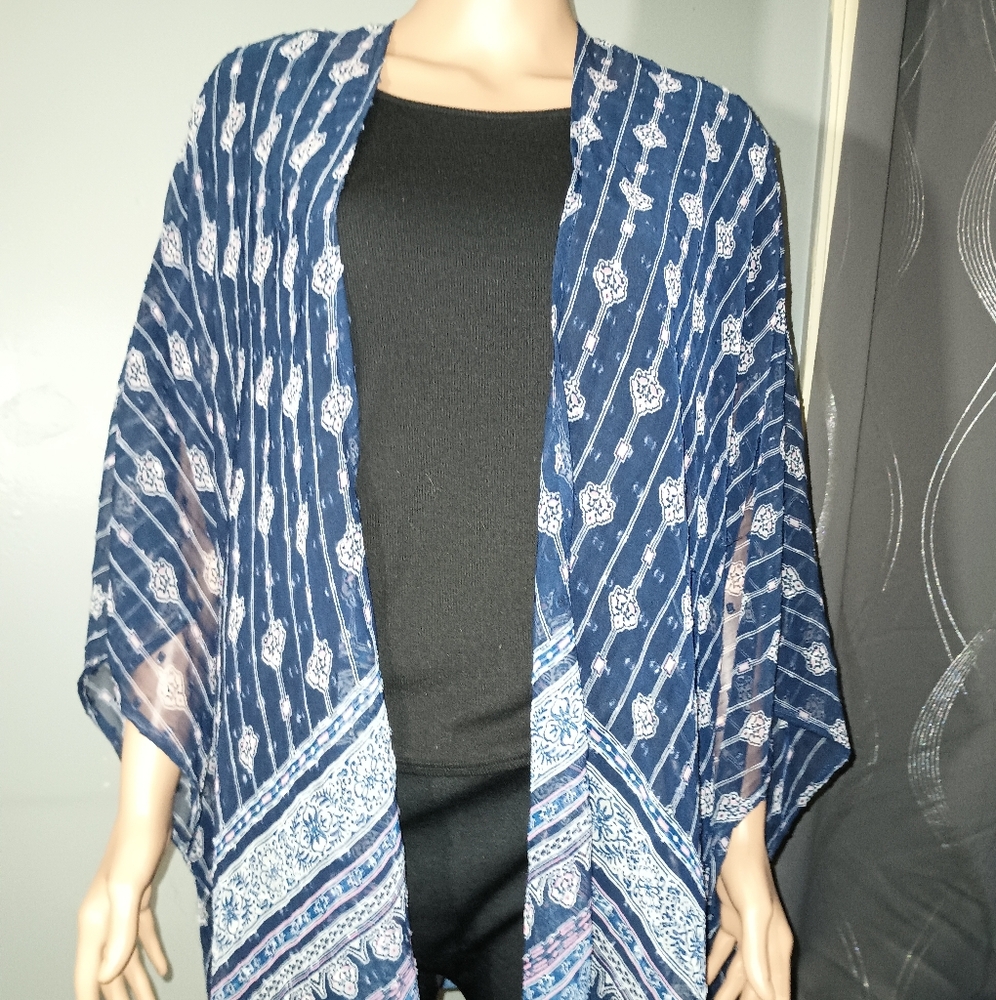 Women's "Lane Bryant" Kimono Style Shawl
